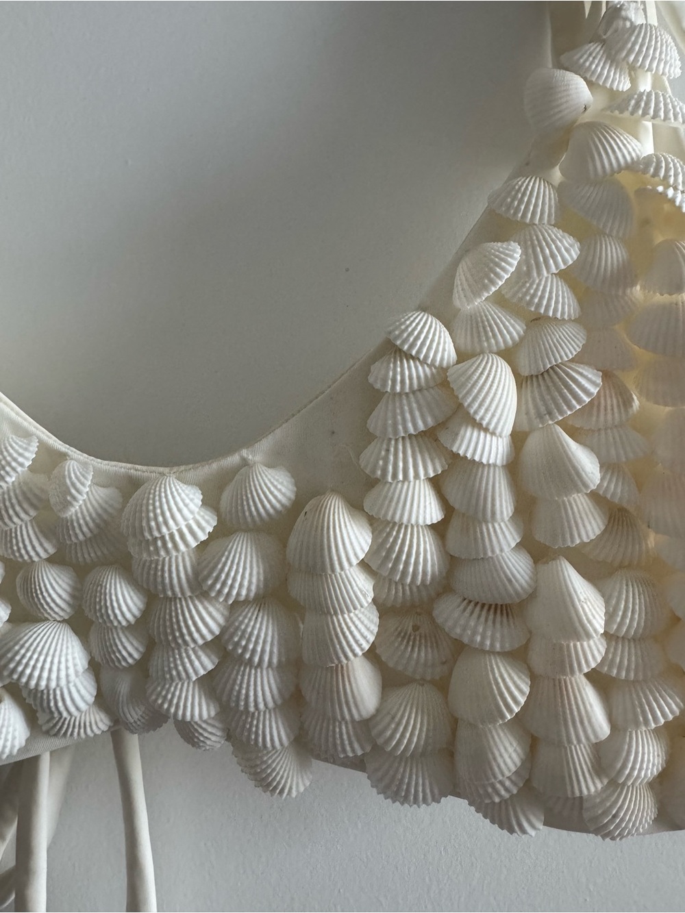 Show Me Your MuMu Seychelles Top with Real Seashells - Picture 2 of 9